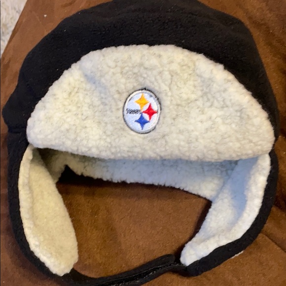 Reebok Other - ❄️Steelers warm toddler hat with ear flaps ❄️